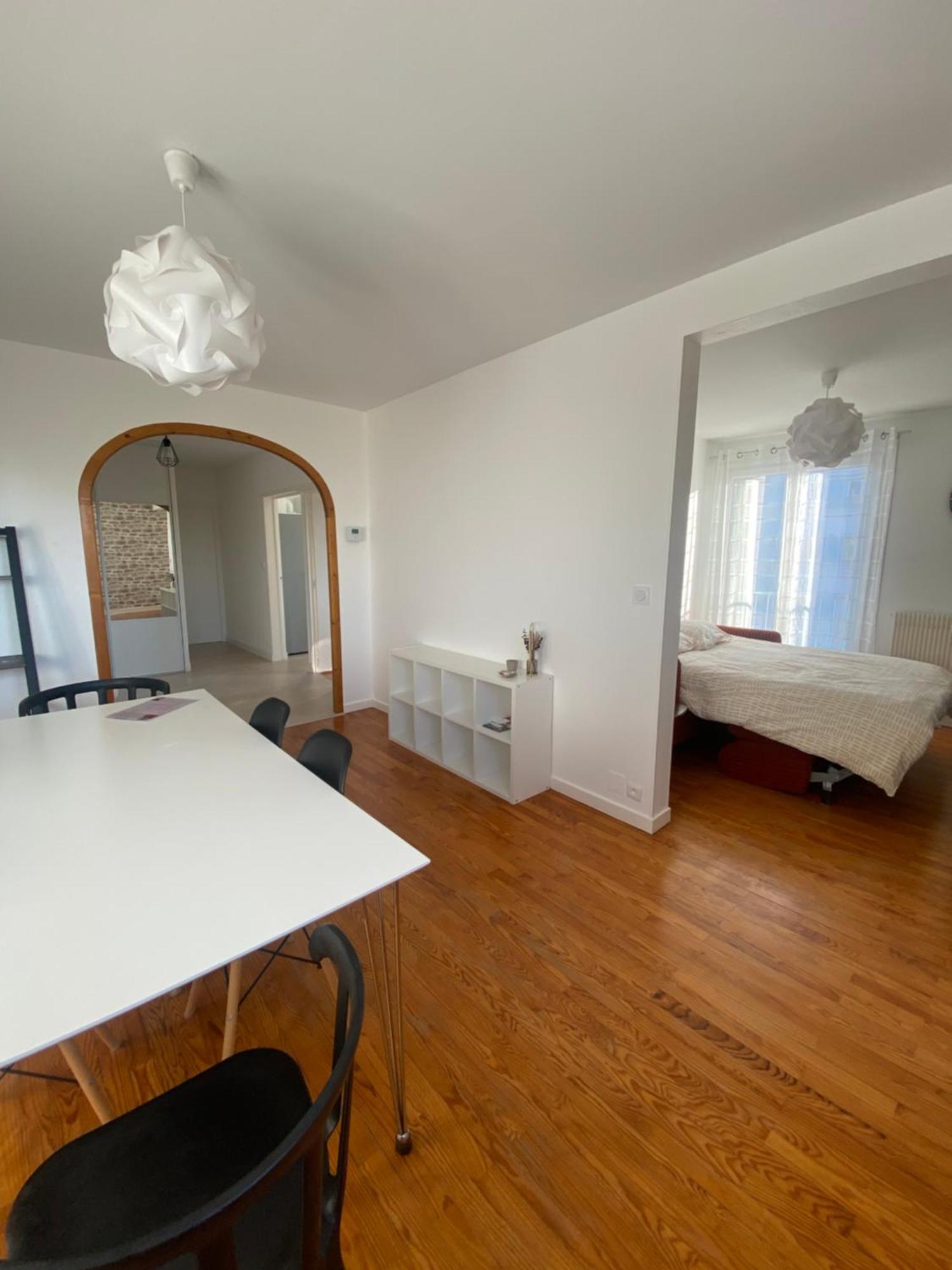 Spacieux Et Chaleureux - 4pers - Refait A Neuf - Parking Privatif - Proches Axes, Commerces Et Services - Check In 24-24 Appartement